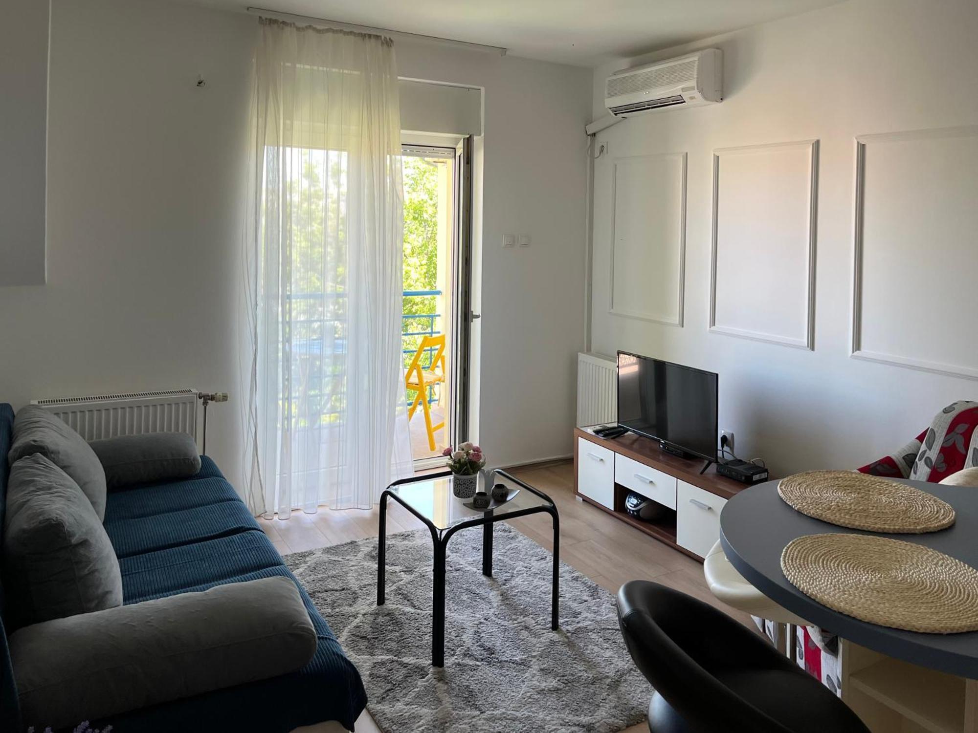 Apartment Vera With Free Garage Novi Sad Exterior foto
